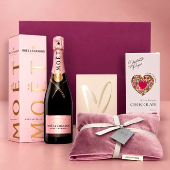 Pink Indulgence Gift Hamper