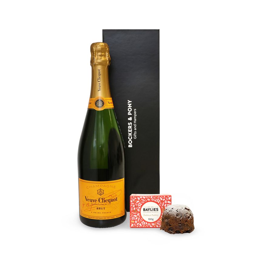 Veuve With Christmas Pudding