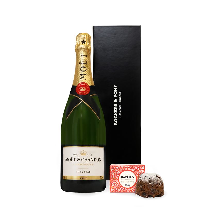 Moet With Christmas Pudding