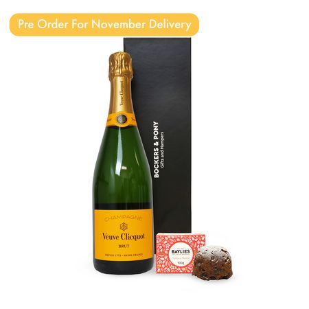 Veuve With Christmas Pudding