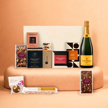 Brownie Hamper & Veuve Clicquot